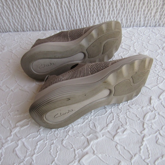 Clarks Cloudsteppers Shoes 8.5 Slip on Clean Inside Gray - Picture 7 of 9